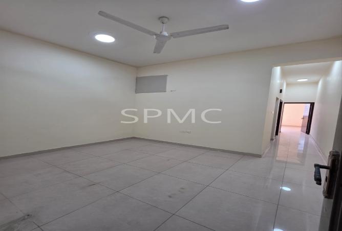 960938 - Property Image 2