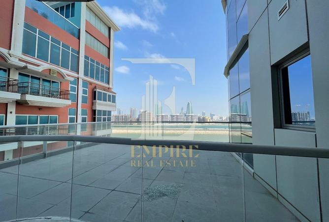 991667 - Property Image 3