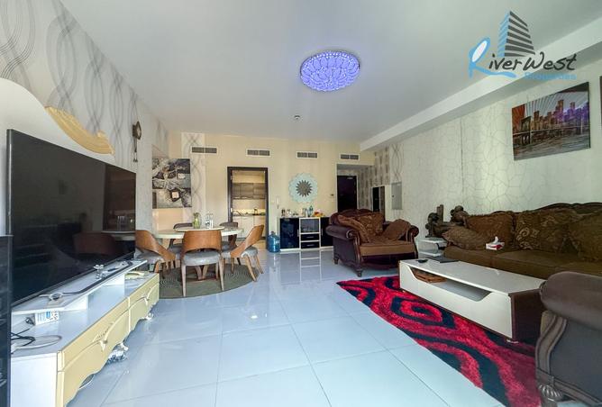 964166 - Property Image 2