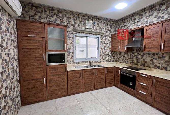 980899 - Property Image 2