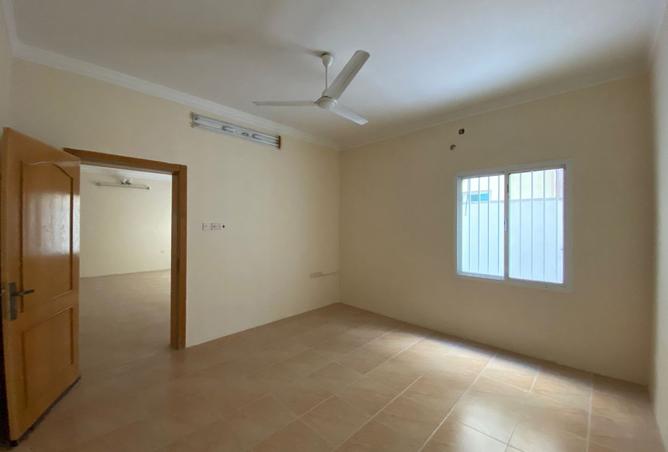 963787 - Property Image 2