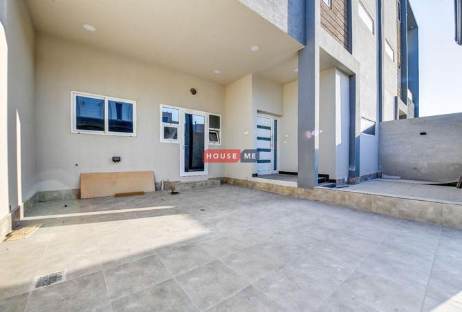 962146 - Property Image 2