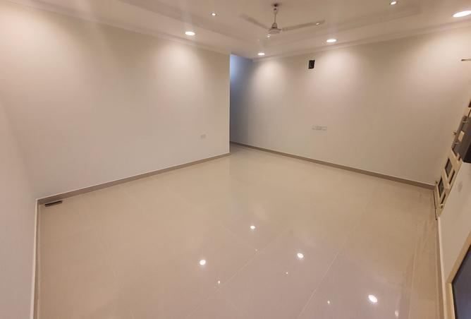 937351 - Property Image 3