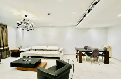 Apartment - 2 Bedrooms - 3 Bathrooms for rent in Zinj - Manama - Capital Governorate