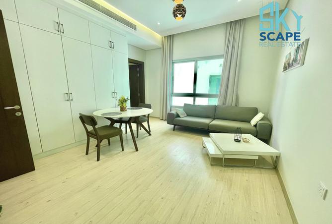 960263 - Property Image 2