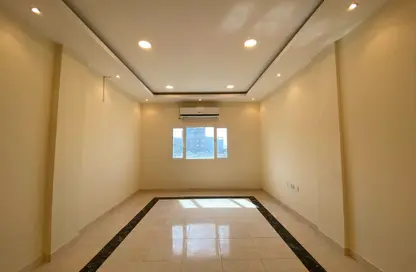 Office Space - Studio - 3 Bathrooms for rent in Seef - Capital Governorate