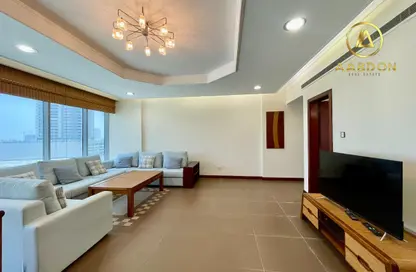 Apartment - 2 Bedrooms - 3 Bathrooms for rent in Seef - Capital Governorate