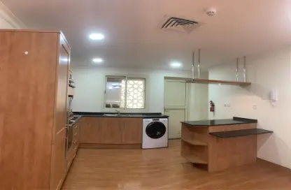 Kitchen image for: Apartment - 2 Bedrooms - 2 Bathrooms for rent in Mahooz - Manama - Capital Governorate, Image 1