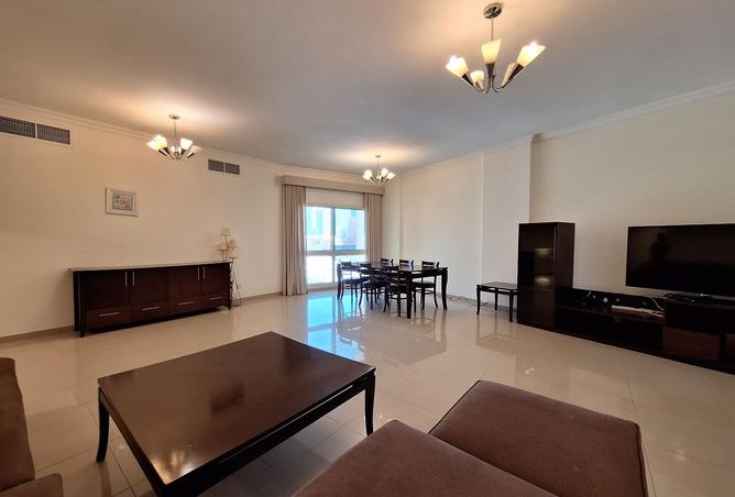 957649 - Property Image 2