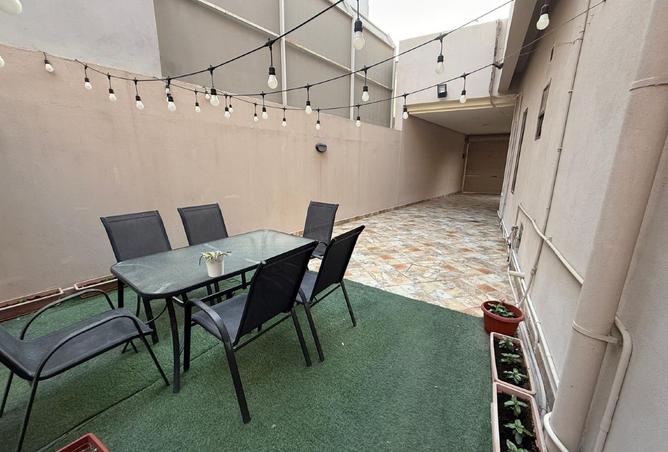 976477 - Property Image 2