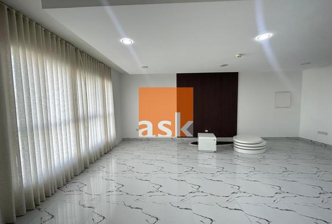 902624 - Property Image 3