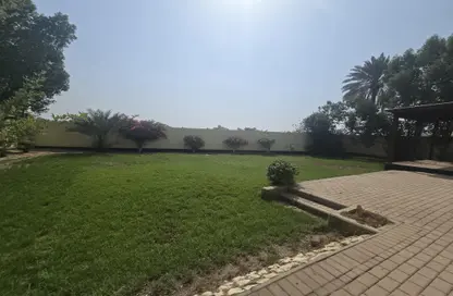 فيلا - 4 غرف نوم - 4 حمامات للايجار في الجنبية - المحافظة الشمالية