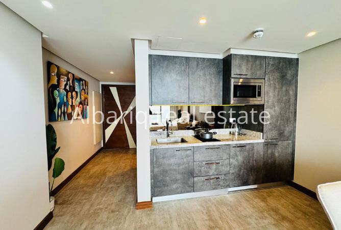 967997 - Property Image 2