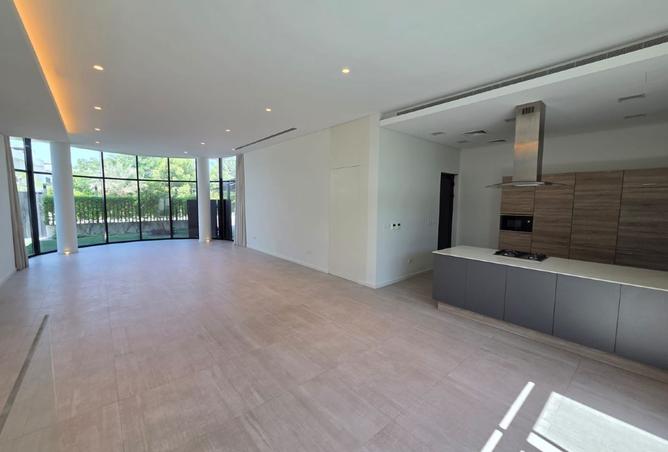 958295 - Property Image 3