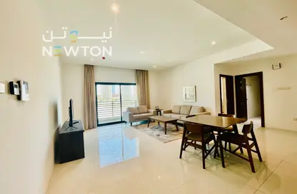 Apartment - 1 Bedroom - 1 Bathroom for rent in Sanabis - Manama - Capital Governorate