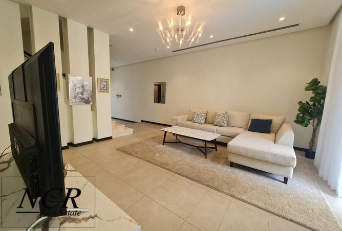 951283 - Property Image 3