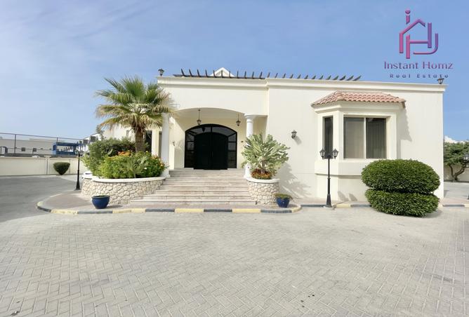 954197 - Property Image 2