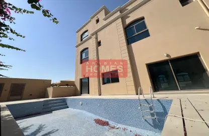 Villa - 5 Bedrooms - 5 Bathrooms for rent in Janabiya - Northern Governorate Villa - 5 Bedrooms - 5 Bathrooms for rent in Janabiya - Northern Governorate