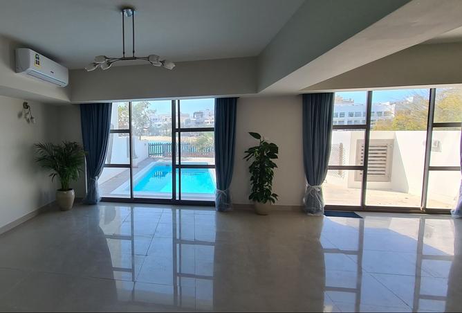 964971 - Property Image 3
