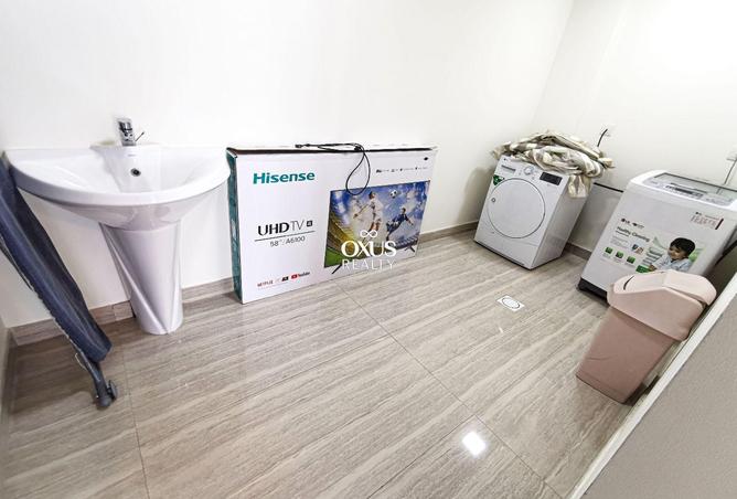 957204 - Property Image 2