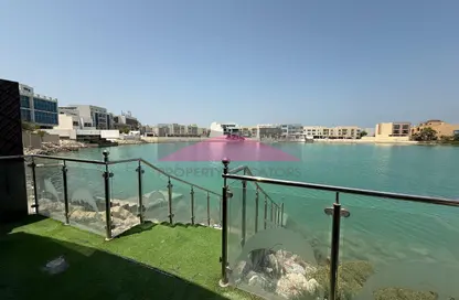 فيلا - 4 غرف نوم - 4 حمامات للايجار في اللاجون - أمواج - المحرق