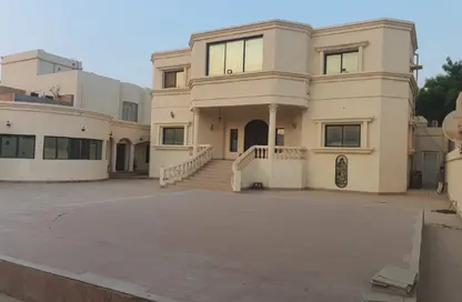 Villa - 7+ Bedrooms - 7+ Bathrooms for sale in Sanad - Central Governorate