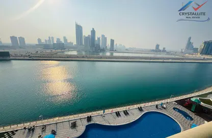 Apartment - 3 Bedrooms - 5 Bathrooms for rent in Reef Island - Capital Governorate