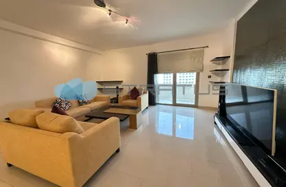 Apartment - 2 Bedrooms - 2 Bathrooms for rent in Al Juffair - Capital Governorate