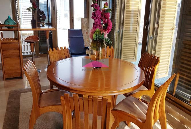 987813 - Property Image 3