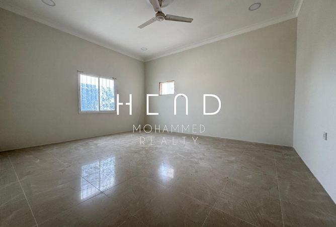 978265 - Property Image 3