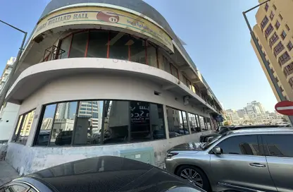 Show Room - Studio - 2 Bathrooms for rent in Exhibition Road - Hoora - Capital Governorate