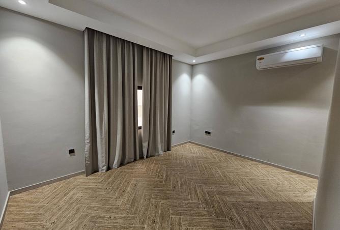 964378 - Property Main Image