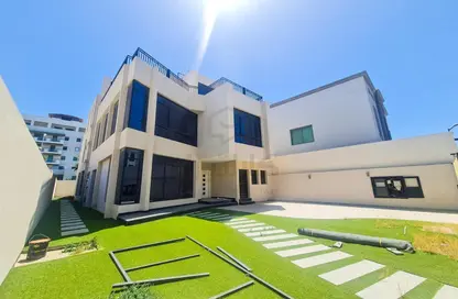 Outdoor Building image for: Villa - 5 Bedrooms for rent in Amwaj Islands - Muharraq Governorate, Image 1