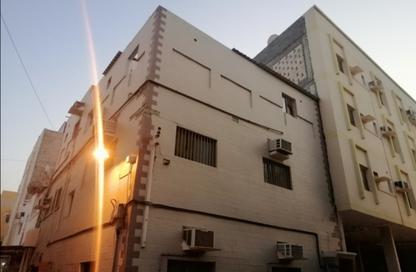 Villa - 5 Bedrooms - 3 Bathrooms for rent in Muharraq - Muharraq Governorate