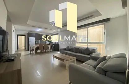 شقة - 2 غرف نوم - 2 حمامات للايجار في السيف - محافظة العاصمة