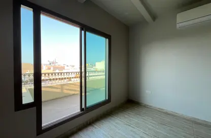 Apartment - 2 Bedrooms - 2 Bathrooms for rent in Janabiya - Northern Governorate
