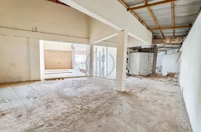 Shop - Studio - 1 Bathroom for rent in Hamala - Northern Governorate