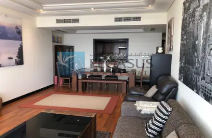 Living / Dining Room image for: Apartment - 2 Bedrooms - 3 Bathrooms for sale in Abraj Al Lulu - Manama - Capital Governorate, Image 1