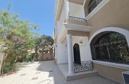 Villa - 7+ Bedrooms - 7+ Bathrooms for sale in Busaiteen - Muharraq Governorate