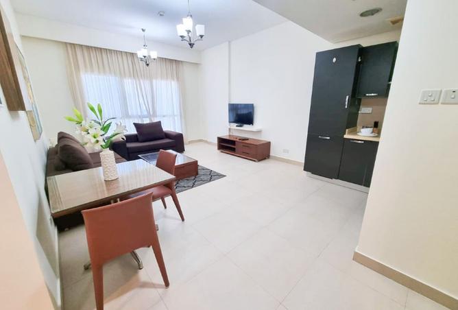 978362 - Property Image 2