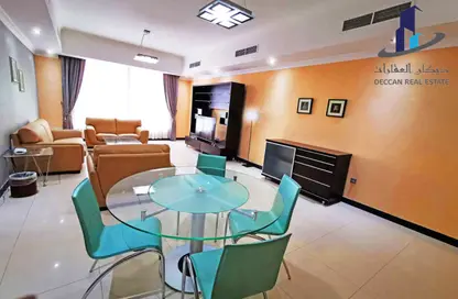 Apartment - 2 Bedrooms - 2 Bathrooms for rent in Al Juffair - Capital Governorate