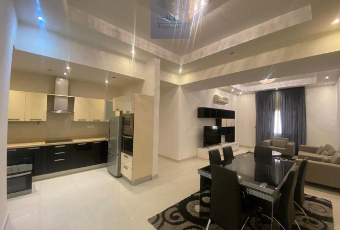 988536 - Property Image 2