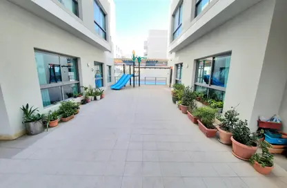 Apartment - 2 Bedrooms - 2 Bathrooms for rent in Al Juffair - Capital Governorate