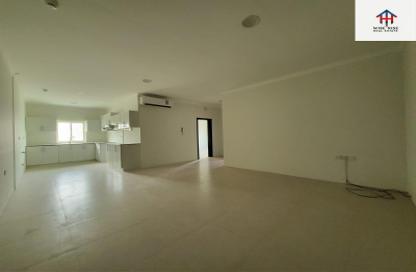 Apartment - 2 Bedrooms - 2 Bathrooms for rent in Hidd - Muharraq Governorate