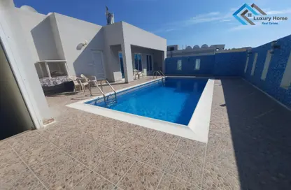 Apartment - 2 Bedrooms - 2 Bathrooms for rent in Hidd - Muharraq Governorate