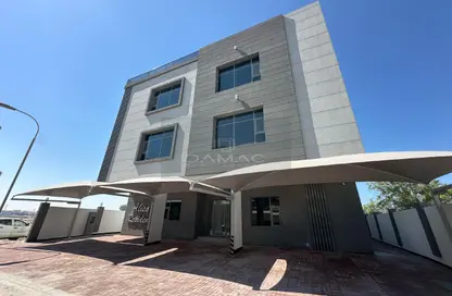 عمارة بالكامل - استوديو للبيع في سار - المحافظة الشمالية