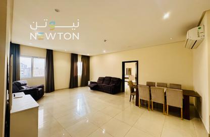 Apartment - 2 Bedrooms - 3 Bathrooms for rent in Zinj - Manama - Capital Governorate