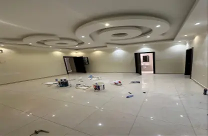 Apartment - 4 Bedrooms - 3 Bathrooms for rent in Bu Kowarah - Riffa - Southern Governorate