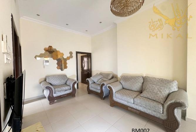 967516 - Property Main Image