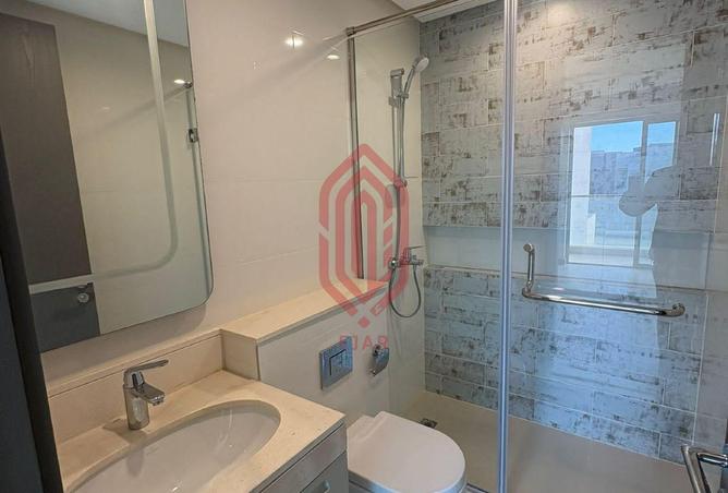 982916 - Property Image 2